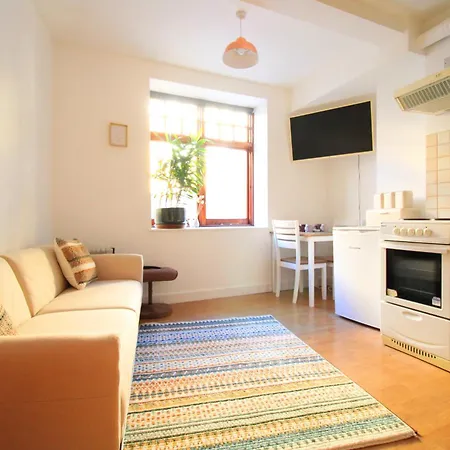 1 Bed Cheshire St London City Brick Lane
